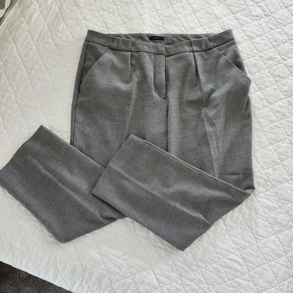 Worthington Gray Ankle Pants